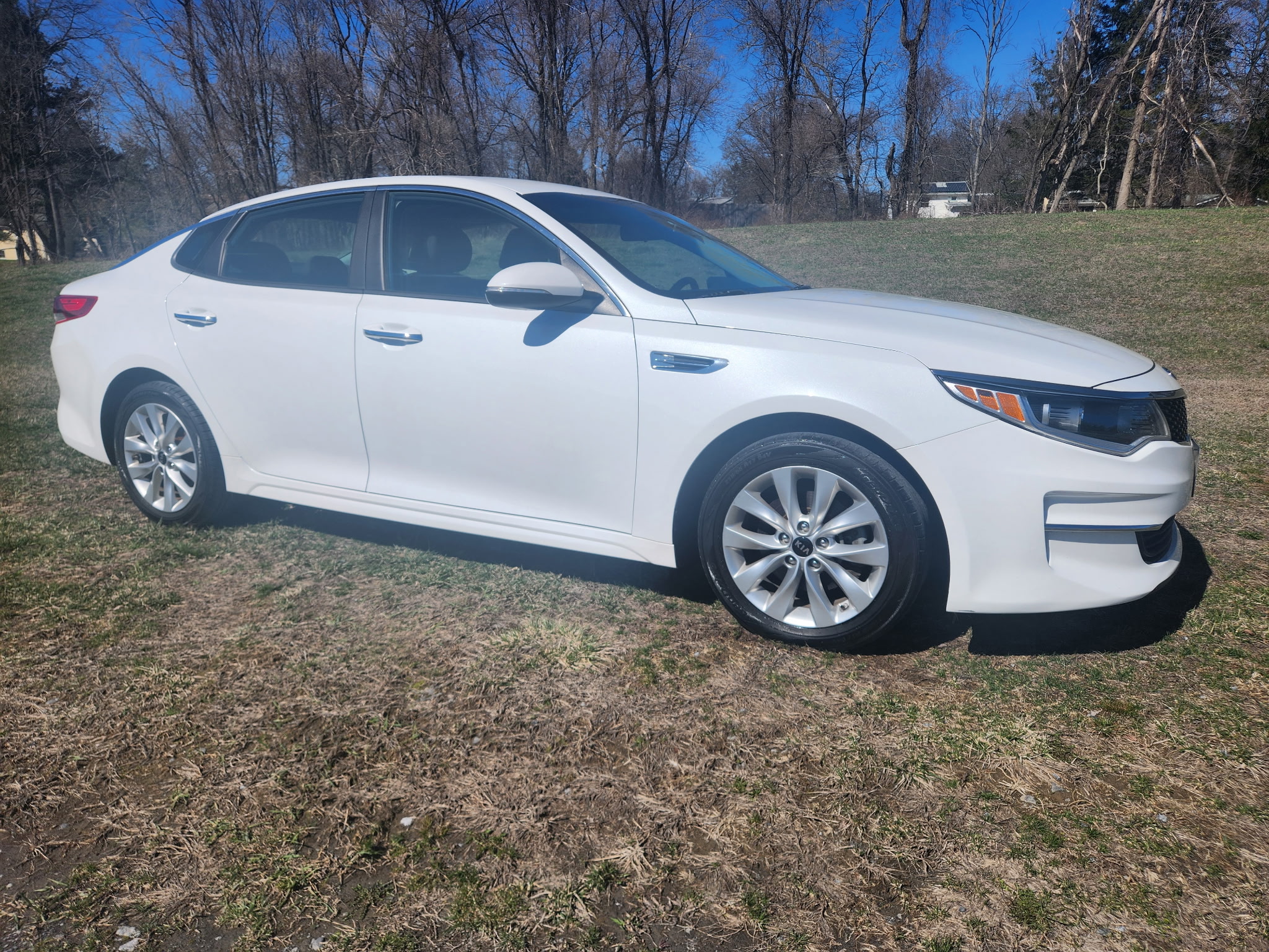 2018 Kia Optima LX, White